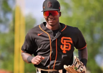 Marco Luciano: La Estrella Emergente de los Gigantes de San Francisco en el Béisbol