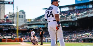 Miguel Cabrera: Un Encuentro Emotivo con los Fanáticos en Miami