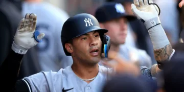 Gleyber Torres brilla al frente de los Yankees durante agosto