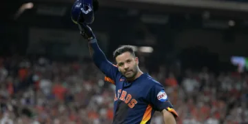 Altuve Brilla en la Adversidad: Astros de Houston Encaran Duelos Decisivos Ante Medias Rojas y Yankees