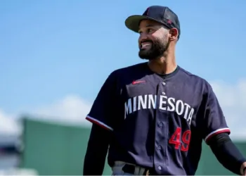 ¡Pablo López busca brillar contra los Cardenales de San Luis en un emocionante duelo de compatriotas!